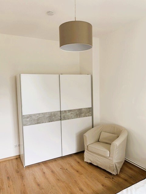 2 Zimmer mit EBK und Balkon in modernisiertem Altbau in Johannisthal