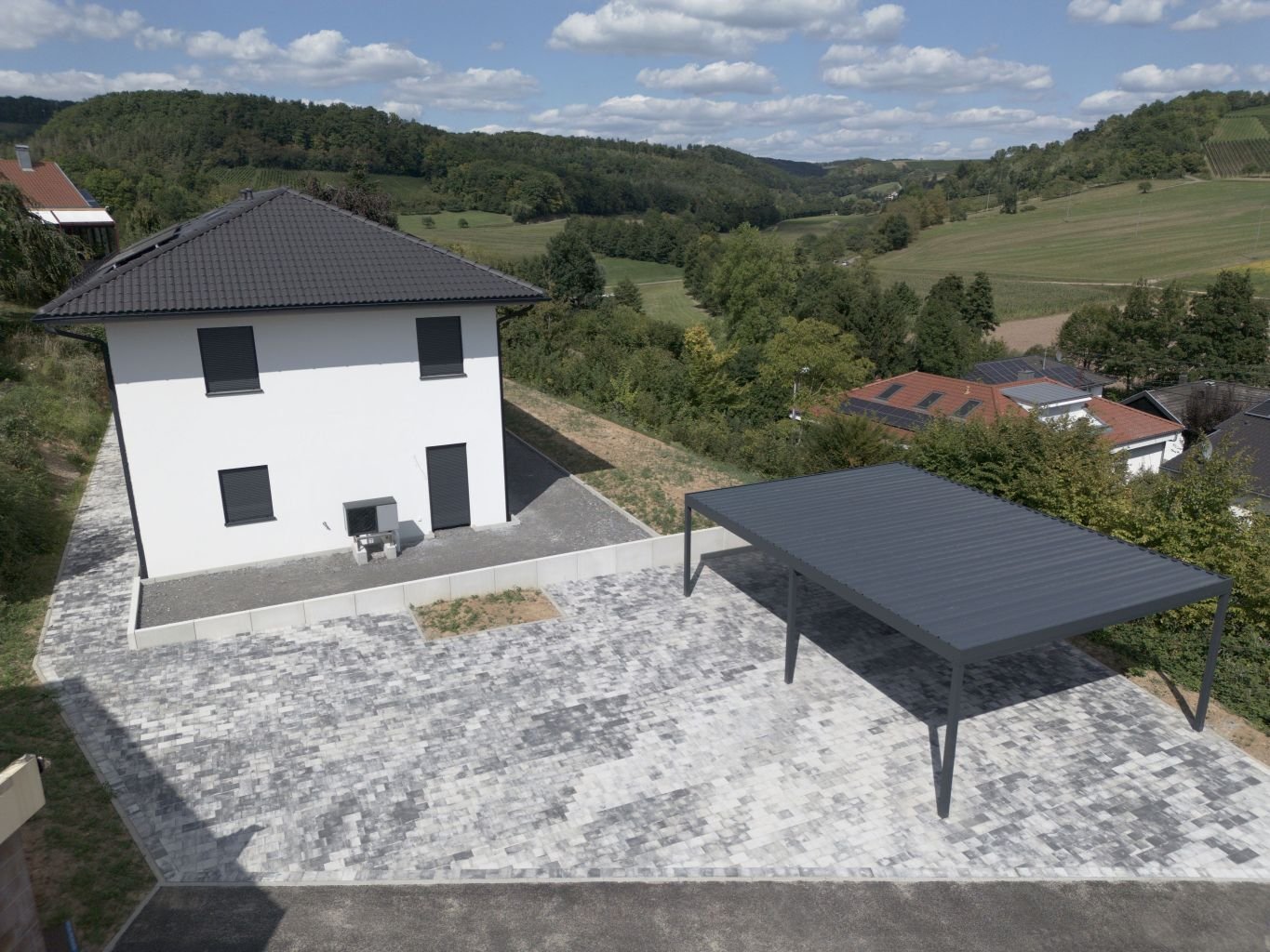 Neue DHH Stadtvilla Traumlage mit Blick in die Natur KFW 40 sofort beziehbar