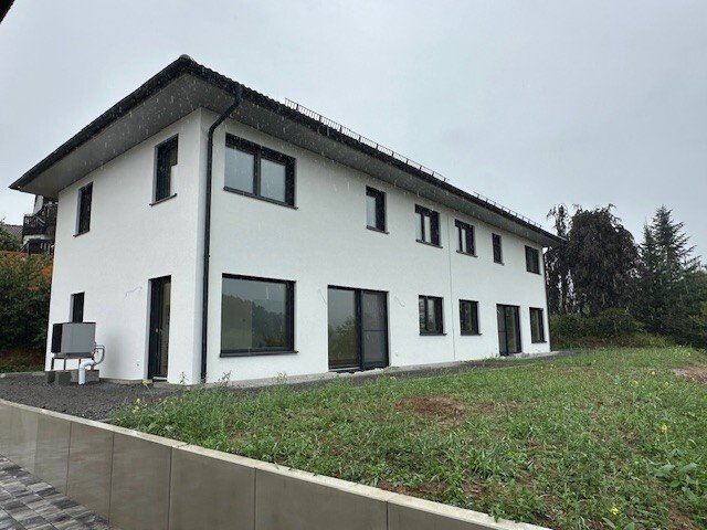 Neue DHH Stadtvilla Traumlage mit Blick in die Natur KFW 40 sofort beziehbar