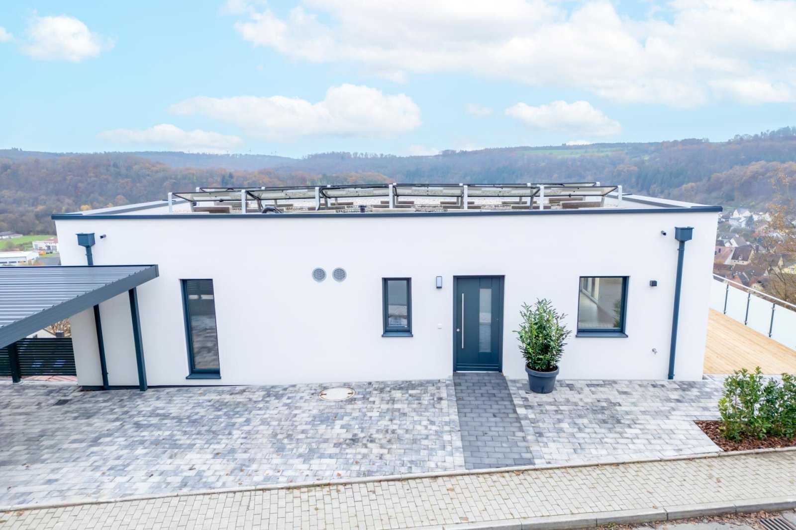 Bezugsfertiger Bungalow mit unbezahlbarer Aussicht sofort einziehen 