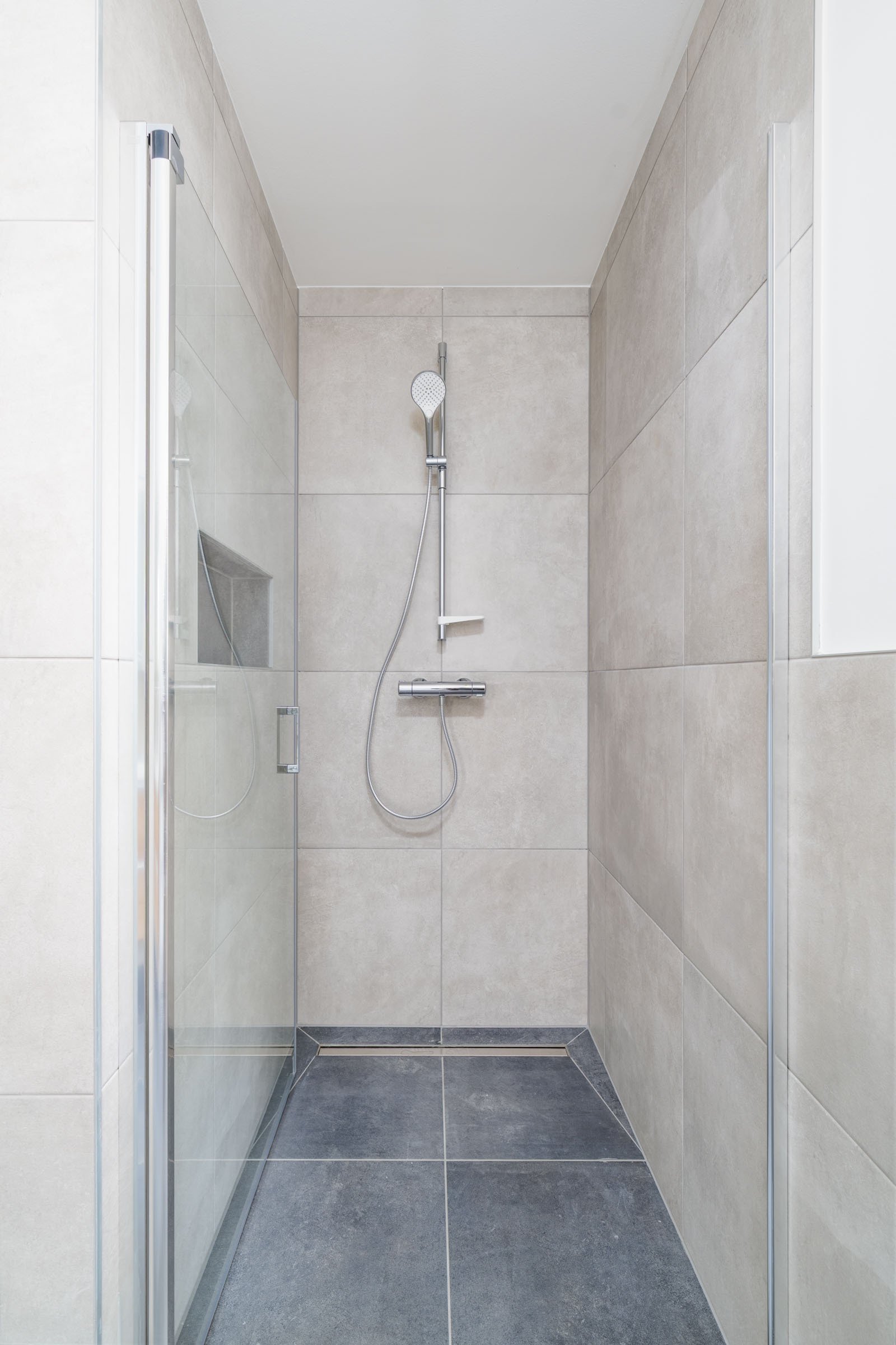 Erstbezug DHH Stadtvilla mit Blick in die Natur incl. Küche KFW 40 sofort beziehbar