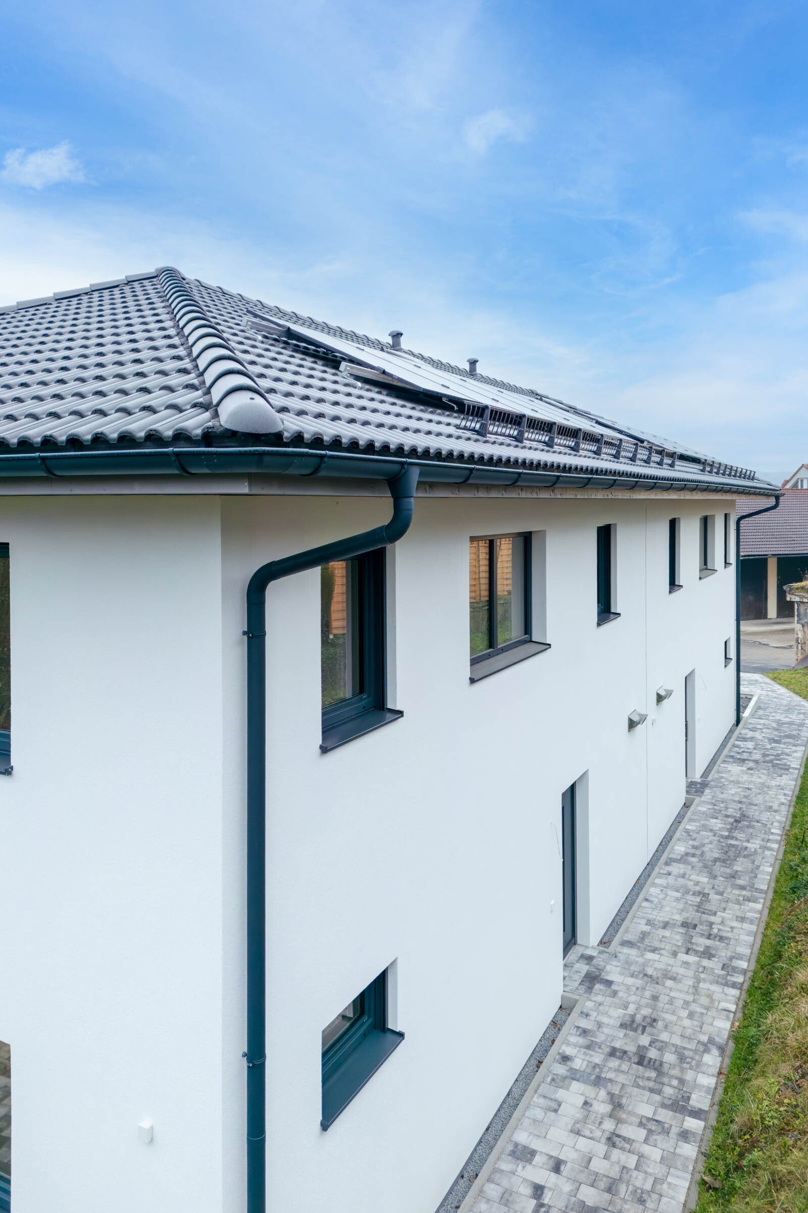 Erstbezug DHH Stadtvilla mit Blick in die Natur incl. Küche KFW 40 sofort beziehbar