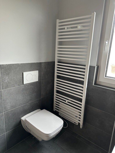 WC WC