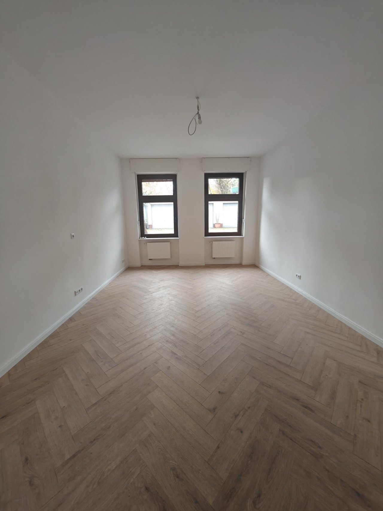 2 Zimmer mit je 20 m² Wohnfläche 2 Zimmer mit je 20 m² Wohnfläche