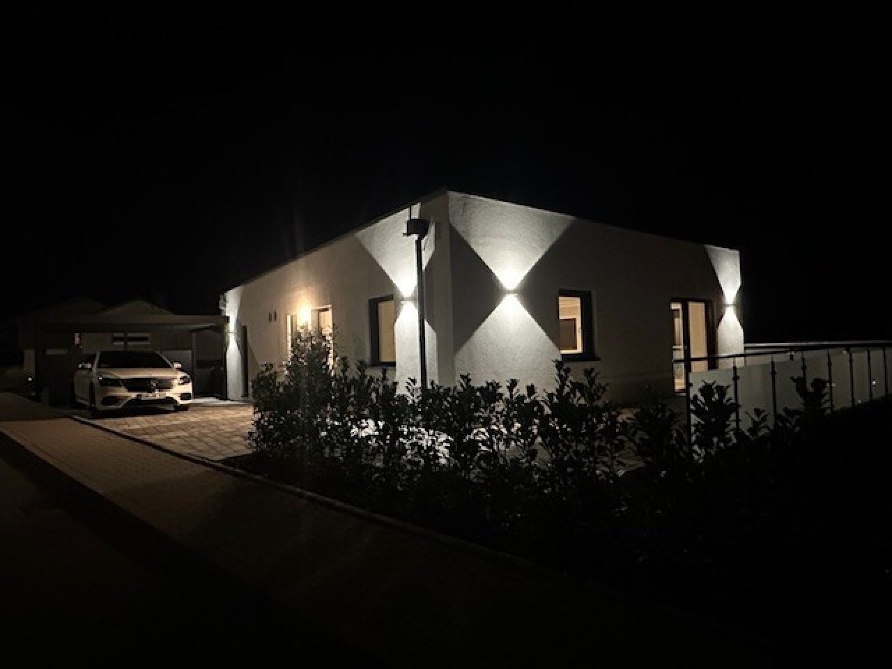 Bild Nacht beleuchtet